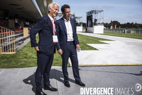 Jean Castex à l universite d été du MEDEF.