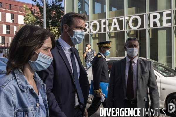 Olivier Véran, ministre des Solidarités et de la Santé à Marseille