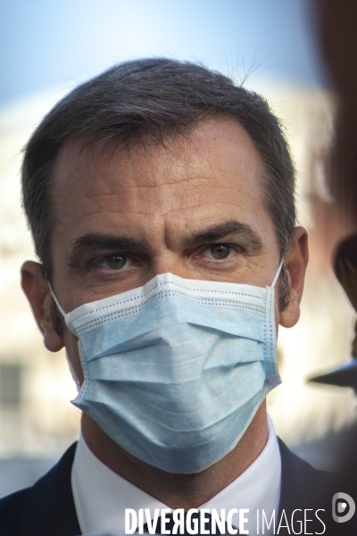 Olivier Véran, ministre des Solidarités et de la Santé à Marseille