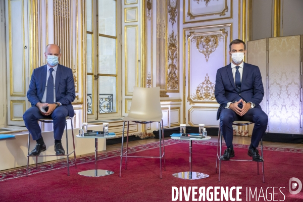 Castex, Véran et Blanquer : conférence de presse sur le COVID-19 à Matignon