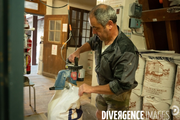 Moulin de La Merlie. Minoterie Grépon. Production de farine.