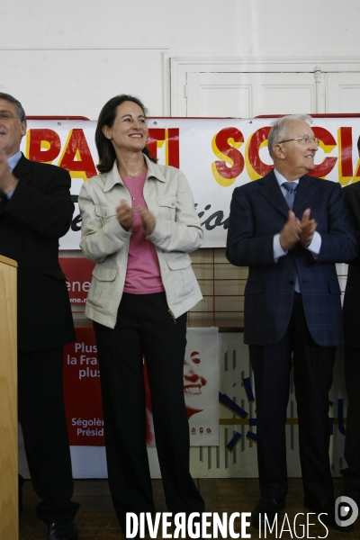 Segolene royal: deplacement en region centre auvergne, gueret, clermont-ferrand. visite d entreprises et rencontre avec la population.