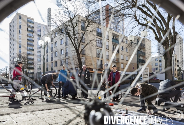 Atelier d auto-réparation de Vélos en Seine-Saint-Denis par l association  Aux Pignons sur Rue 