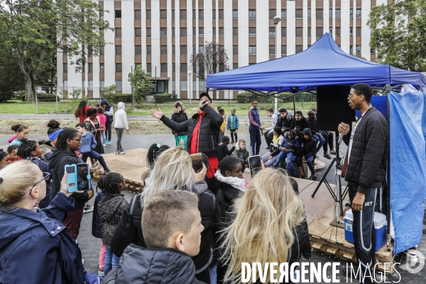 Atelier d auto-réparation de Vélos en Seine-Saint-Denis par l association  Aux Pignons sur Rue 