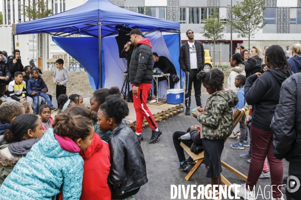 Atelier d auto-réparation de Vélos en Seine-Saint-Denis par l association  Aux Pignons sur Rue 