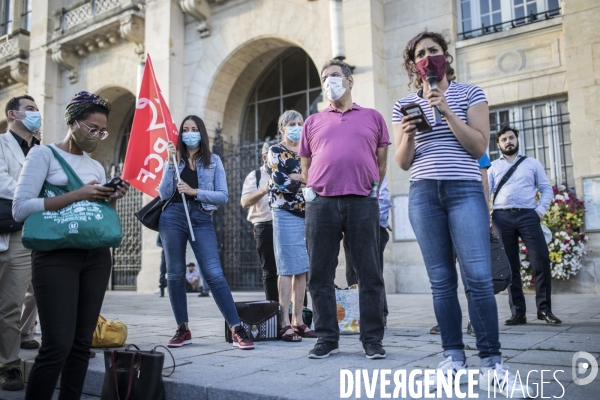 Manifestation sur la gestion de l eau à Saint-Denis