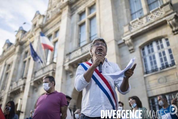 Manifestation sur la gestion de l eau à Saint-Denis