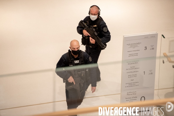 Procès des attentats contre Charlie-Hebdo et l Hyper-Cacher