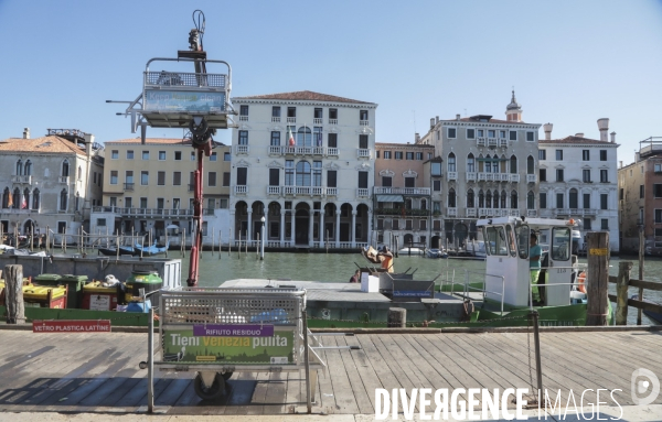 Ramassage des poubelles a venise