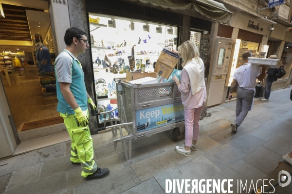 Ramassage des poubelles a venise