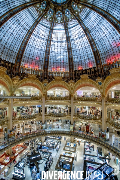 La crise du coronavirus coûte un milliard d euros aux Galeries Lafayette