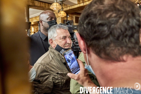 Jean-Marie Bigard conspué par les gilets jaunes