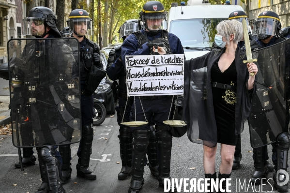 Manifestation GILETS JAUNES le 12 septembre2020, à Paris. Yellow vests 12 septembre 2020 in Paris.