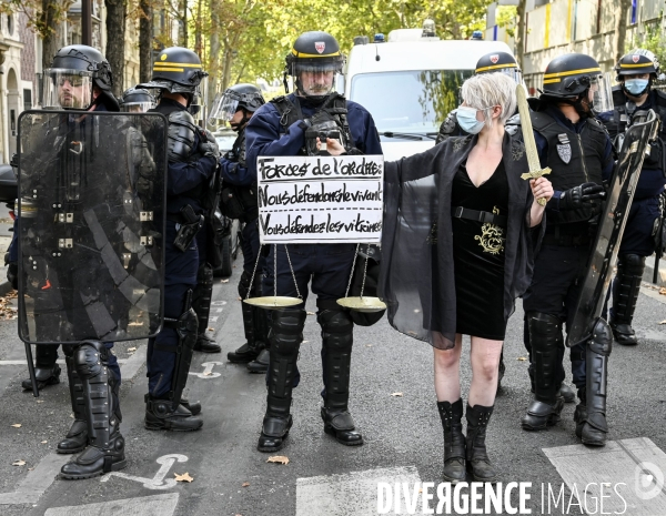 Manifestation GILETS JAUNES le 12 septembre2020, à Paris. Yellow vests 12 septembre 2020 in Paris.