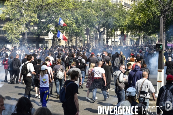 Manifestation GILETS JAUNES le 12 septembre2020, à Paris. Yellow vests 12 septembre 2020 in Paris.