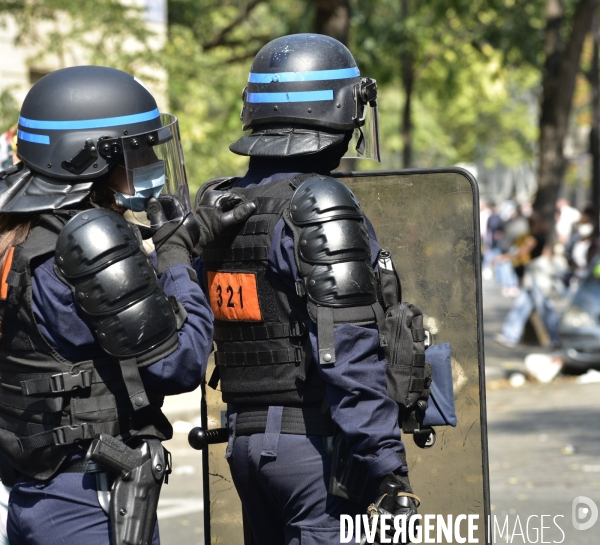 Manifestation GILETS JAUNES le 12 septembre2020, à Paris. Yellow vests 12 septembre 2020 in Paris.