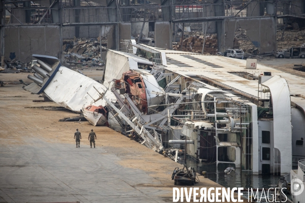 Les Armées française et libanaise déblaient de port de Beyrouth après l explosion du 4 aout 2020