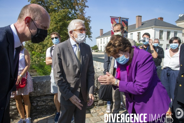 Roselyne Bachelot en déplacement à Angers sur le thème du patrimoine.