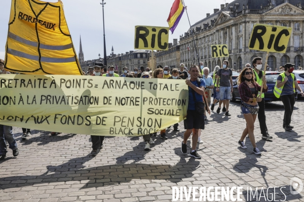 Manifestation des Gilets Jaunes à BORDEAUX