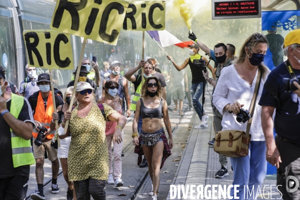 Manifestation des Gilets Jaunes à BORDEAUX