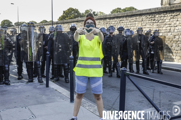 Manifestation des Gilets Jaunes à BORDEAUX