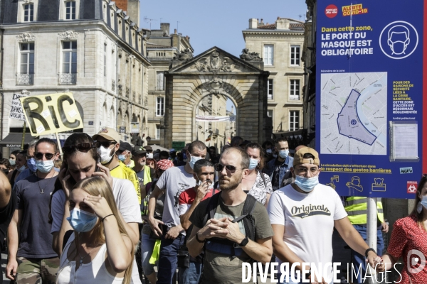 Manifestation des Gilets Jaunes à BORDEAUX