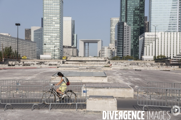 La Défense Illustrations 11092020