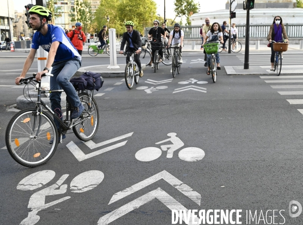 Le vélo à Paris, pistes cyclables.