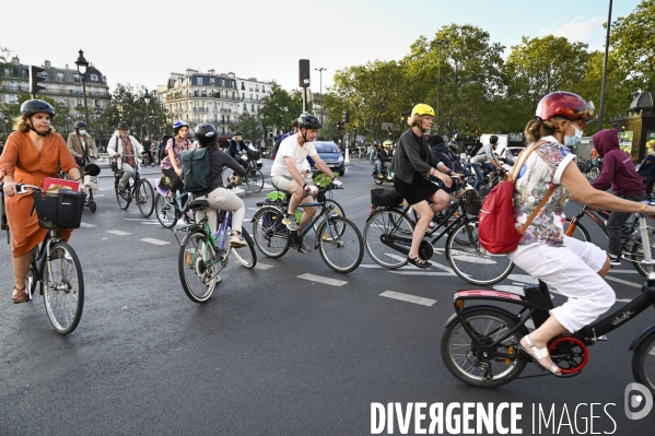 Le vélo à Paris, pistes cyclables.