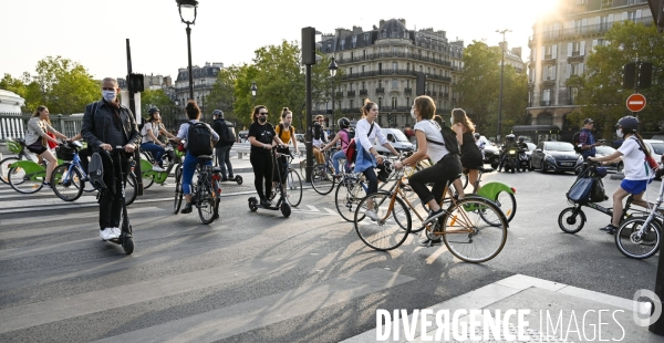 Le vélo à Paris, pistes cyclables.