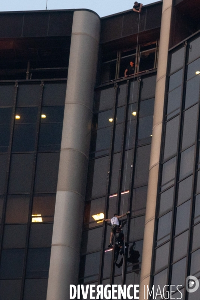 Escalade de la Tour Montparnasse