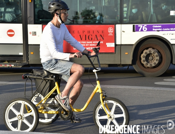 Le vélo à Paris, pistes cyclables.