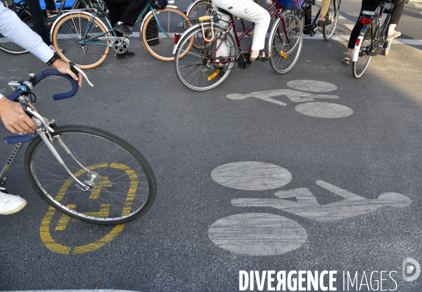 Le vélo à Paris, pistes cyclables.