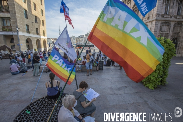 Rassemblement pour la journée de la paix à Marseille