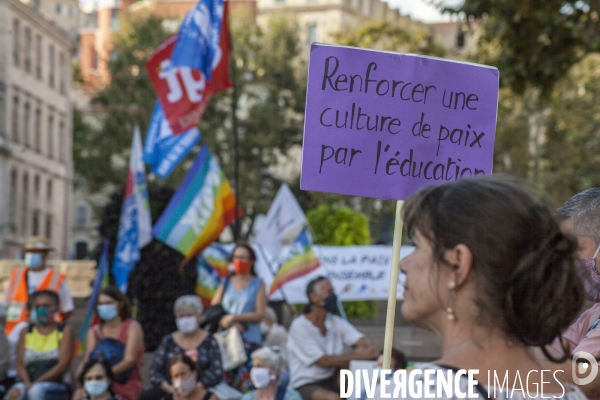 Rassemblement pour la journée de la paix à Marseille