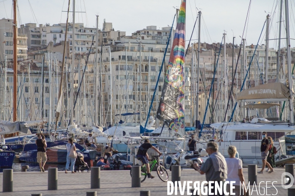 Rassemblement pour la journée de la paix à Marseille