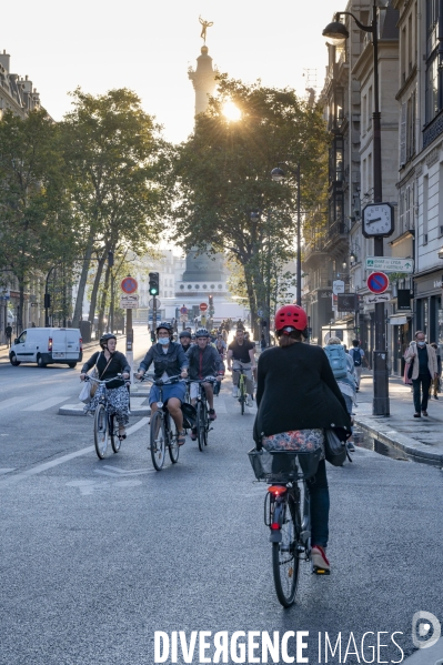 Circulation cycliste : la prise de la Bastille.