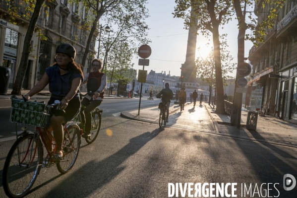 Circulation cycliste : la prise de la Bastille.