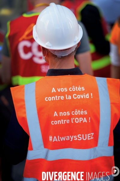 Manifestation de l intersyndicale de suez contre l offre de veolia