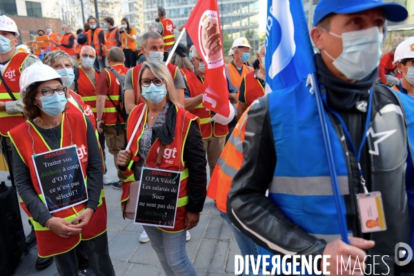 Manifestation de l intersyndicale de suez contre l offre de veolia