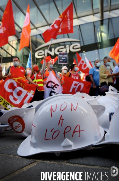 Manifestation de l intersyndicale de suez contre l offre de veolia