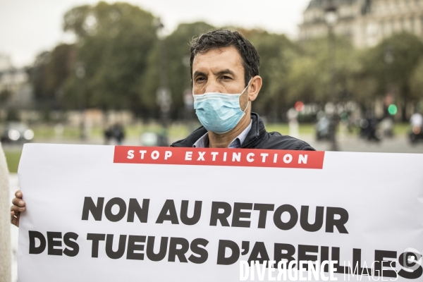 Manifestation contre la réintroduction temporaire des néonicotinoïdes