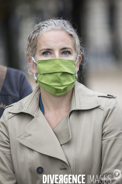 Manifestation contre la réintroduction temporaire des néonicotinoïdes