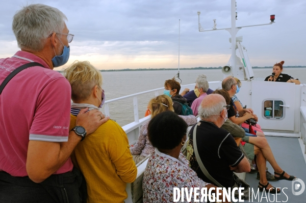 La Gironde, suivie au fil de l eau