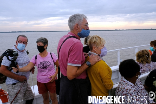 La Gironde, suivie au fil de l eau