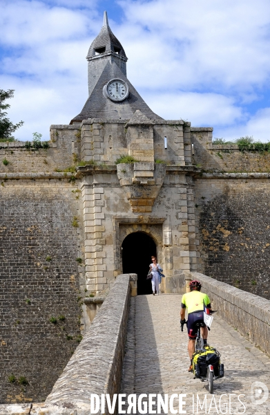 La Gironde, suivie au fil de l eau