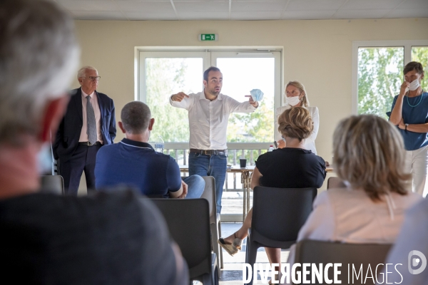 Sebastien Lecornu en campagne pour les senatoriales dans l Eure