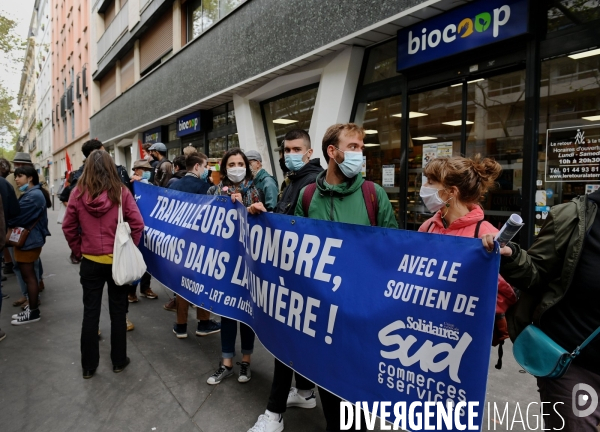 Greve et manifestation des employés de Biocoop