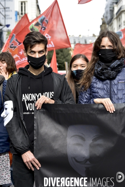 Animaux : Marche Contre La Fourrure 2020. Animals: March Against Fur 2020.