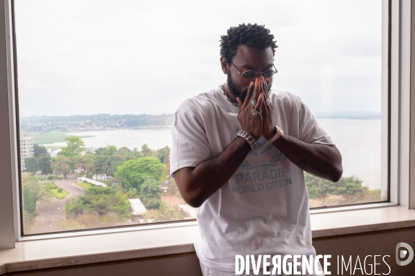 Le rappeur Damso à Kinshasa : retour au pays natal